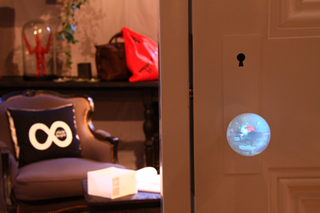 Illustration for article titled This Door Knob Lets You See What's in the Room Behind It